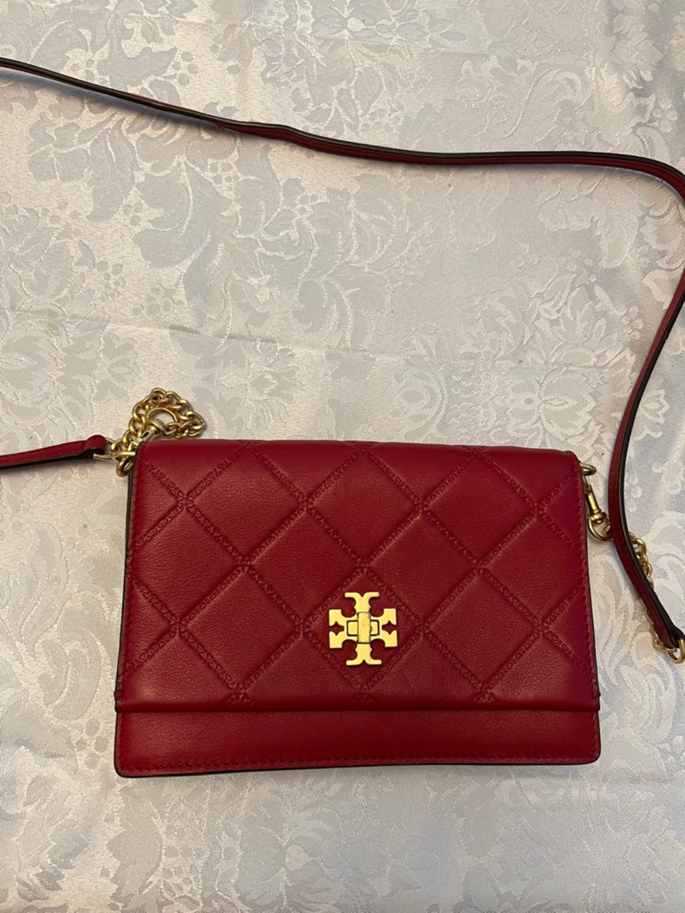 Deep Red Tory Burch crossbody purse❤️